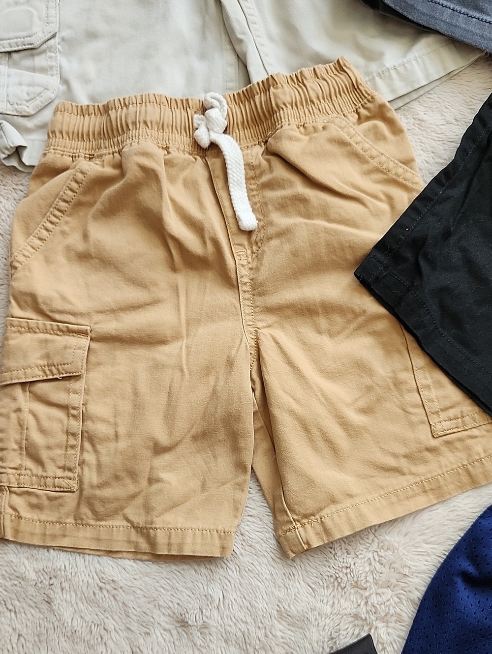 Boys Kids Shorts Bundle, 4T - Picture 4 of 16